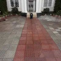 شستشوی محوط حیاط با دستگاه واتر جت|خدمات نظافت|نوشهر, |دیوار