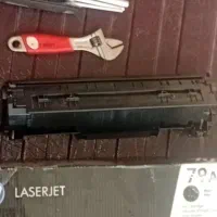 یک عدد هاچار فرانسه کوچک والن کامل کارتیرج دستگاه