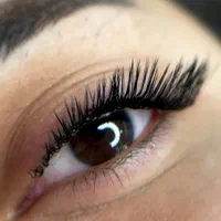 اکستنشن مژه و لیفت لمینت