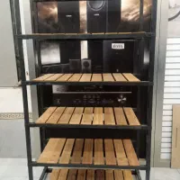 استند چوبی