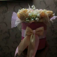 دسته گل رز با روبان