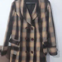 یه عددپالتو به قیمت ۵۰۰هزارتمان به فروش میرسد