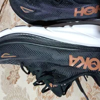 کتانی هوکا مدل کلیفتون 9 و آسیکس رانینگ 3|کیف، کفش، کمربند|کرمان, |دیوار