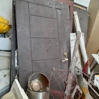 درب واحد ، سرویس فرنگی و روشویی