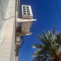منزل-ویلایی-درب-ساختمان-دوطبقه