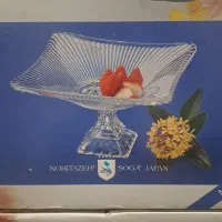 شیرینی خوری و میوه خوری