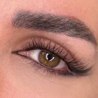 نیازمند مدل برای کاشت مژه