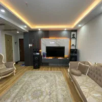 ۸۲ متر / طبقه اول با پارکینگ / داخل شهرک چشمه