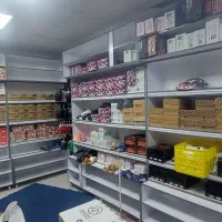 ویترین مغازه