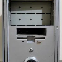 کیس|رایانه رومیزی|قرچک, پویینک|دیوار
