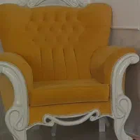 مبل و میز نهار خوری تمیز