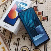 گوشی سامسونگM12 خیلی تمیز