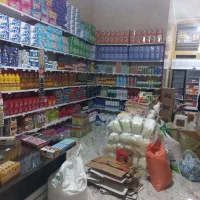 فروشنده خانم