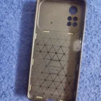 کاور گوشی پوکو