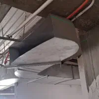 چند کارگر ساده ساختمانی