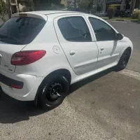 پژو ۲۰۷ مدل ۱۴۰۲ بی‌رنگ و بسیار تمیز