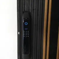 دستگیره دیجیتال با قابلیت تشخیص چهره،اثر انگشت