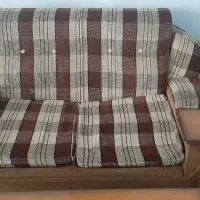 راحتی و جلو مبلی|مبلمان خانگی و میز عسلی|رشت, نامجو|دیوار