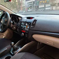 سراتو 2000 اتومات - سالم|خودرو سواری و وانت|کرج, جهانشهر|دیوار