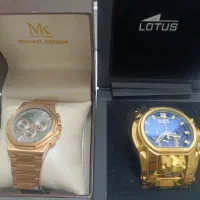 دو عدد ساعت بسیار زیبا اصلا استفاده نشده