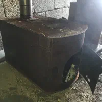 درب حیاط و بخاری هیزمی|لوازم سرویس بهداشتی|تبریز, |دیوار