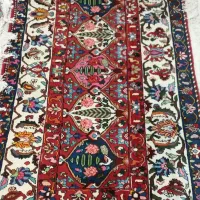فرش دست بافت بختیاری تازه از دار افتاده