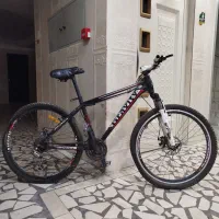 دو عدد دوچرخه سایز 20و 26.