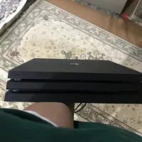 PS4 pro تک دسته همراه با دوعدد دیسک بازی