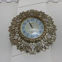 ساعت طرح برنز