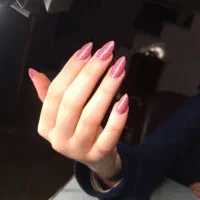 کاشت ناخن با متریال ژل ۵۵۰