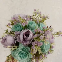 دسته گل و گل شیشه ای