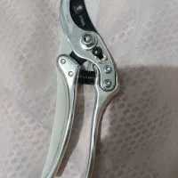 قیچی باغبانی