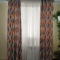 پرده‌ی حریر و والان مخمل پانچ