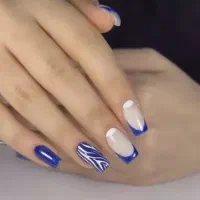 انجام خدمات کاشت ناخن ، کاشت مژه