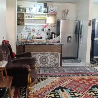 رهن و اجاره طبقه اول گلدیس خ سلمان