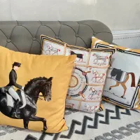 شال مبل، کوسن، رومیزی طرح مارک|پرده، رانر، رومیزی|بوشهر, |دیوار