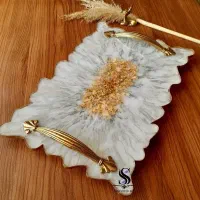 سینی و ساعت رزینی