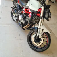 بنلی دو سیلندر ۳۰۰ سفید|موتورسیکلت|خرم‌آباد, |دیوار