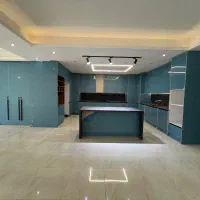 فروش-آپارتمان-210-متری-جنوبی-خ-بیست-متری