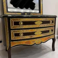 کنسول و ویترین آنتیک