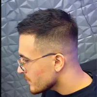 اصلاح حرفه ای مردانه (( با قیمت کاملا مناسب))