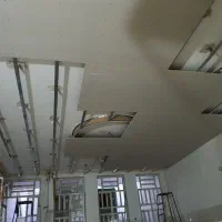 اجرای کناف کلیک۶۰×۶۰ pvc دیوار جداکننده انواع دکور|خدمات پیشه و مهارت|یزد, |دیوار