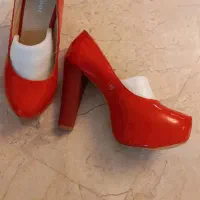 تعدای کفش در حد نو وکم استفاده شده|کیف، کفش، کمربند|تهران, قیطریه|دیوار