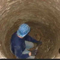 چاه کن. باابزار کامل.تماس فرمایید راه میام..