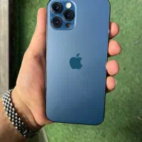 ایفون 12pro پلم