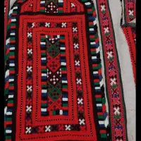 زی‌استین‌دست‌دوز