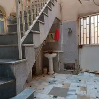 منزل دو طبقه پشت قواره کوچه 2متری|فروش خانه و ویلا|قم, قلعه کامکار|دیوار