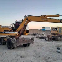 بیل مکانیکی ۹۱۲