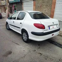 پژو ۲۰۶ وی ۸