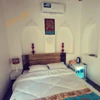 هتل اقامتگاه سنتی بوم‌گردی اجاره روزانه کاملامجهز|اجارهٔ کوتاه‌مدت آپارتمان و سوئیت|شیراز, شاهچراغ|دیوار